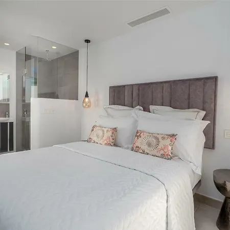 Old Town : Luxury Townhouse Vakantiehuis Marbella
