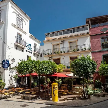 Old Town : Luxury Townhouse Дом отдыха Марбелья