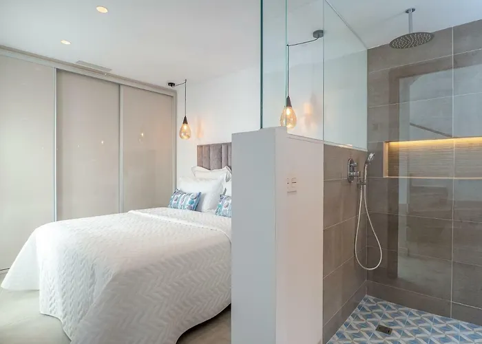 Old Town : Luxury Townhouse * Marbella