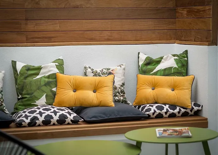 Old Town : Luxury Townhouse Holiday home